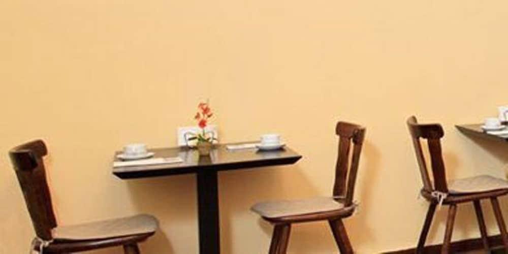 Hotel-Pension Cortina Βερολίνο Εξωτερικό φωτογραφία