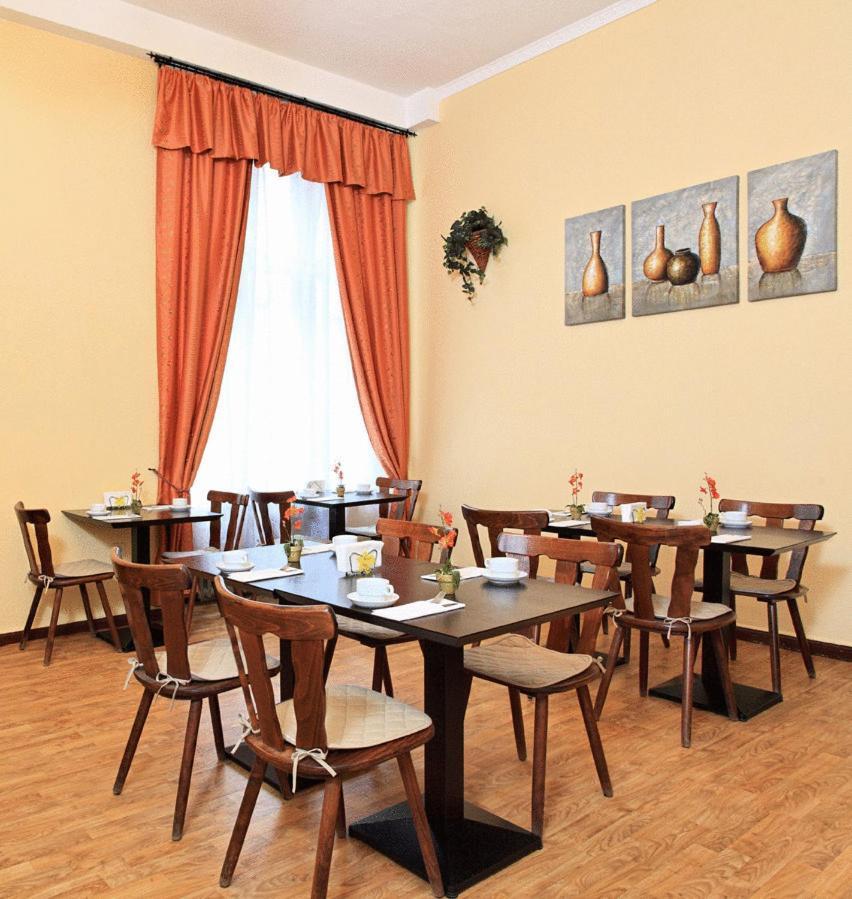 Hotel-Pension Cortina Βερολίνο Εξωτερικό φωτογραφία